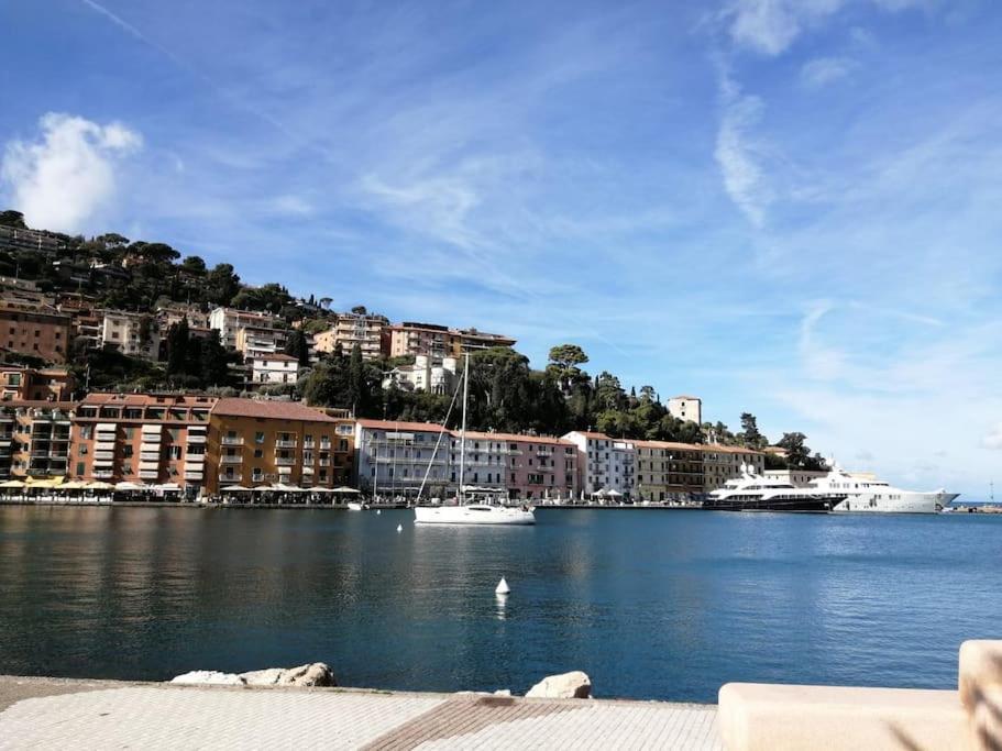 Sweet Liana Un Tuffo Nel Cuore Del Paese Porto Santo Stefano  Esterno foto
